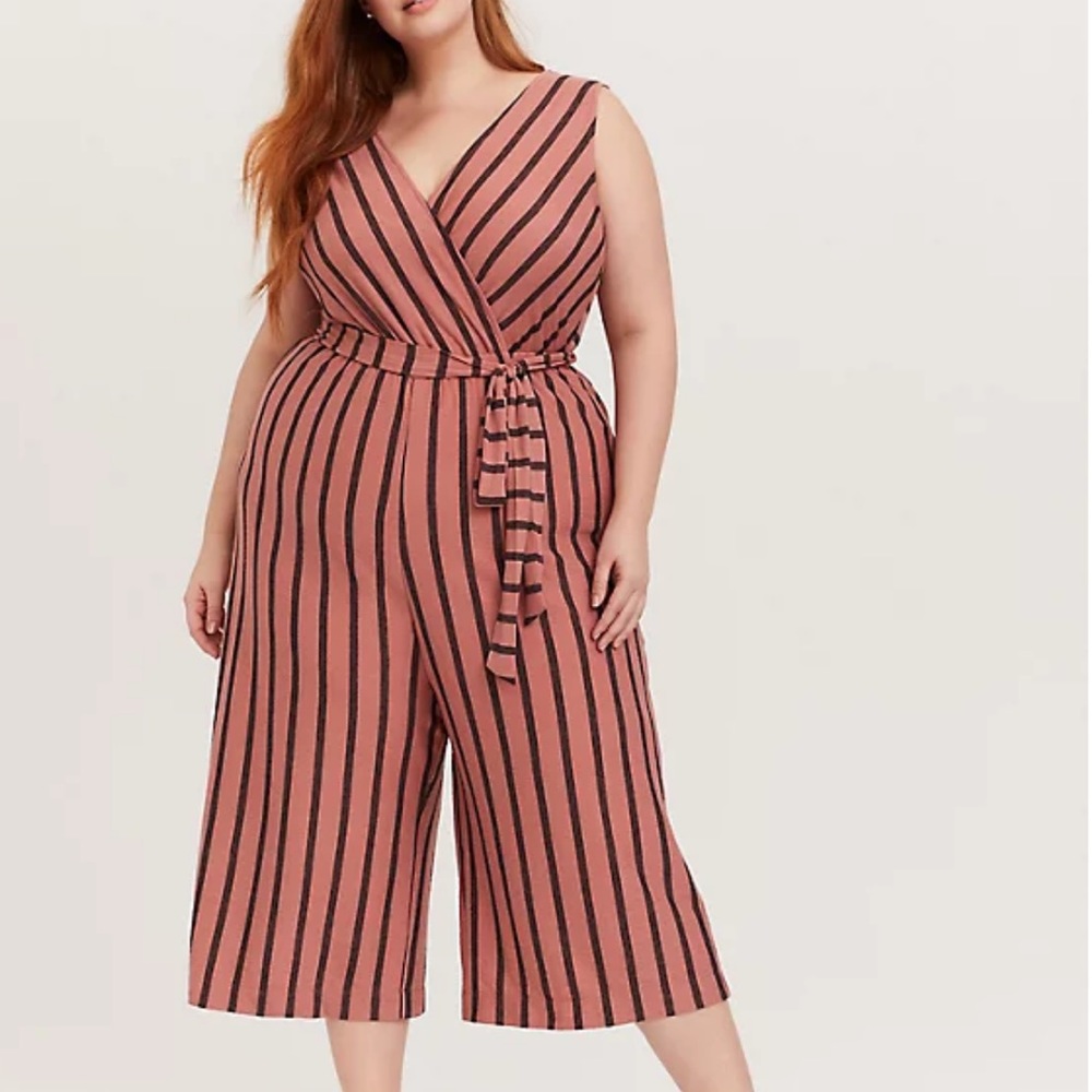 TORRID DUSTY ROSE 2X STRIPE TEXTURED SELF-TIE CULOTTE JUMPSUIT